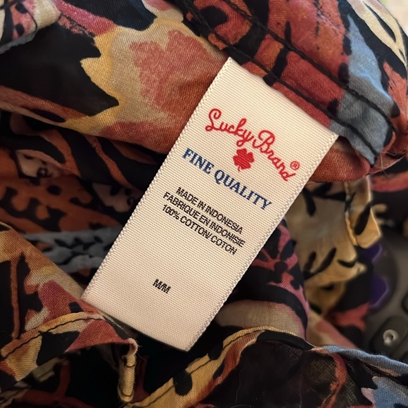 JLN Lucky Brand Button Down Floral Shirt. - Picture 6 of 8